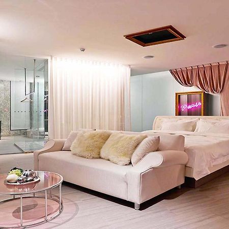 סינצ'ו סיטי All-Ur Boutique Motel-Hsin Chu Branch מראה חיצוני תמונה